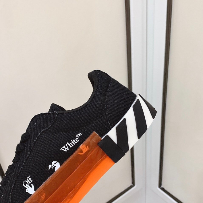 Tênis "Vulcanized Low Canvas" Off-White Preto