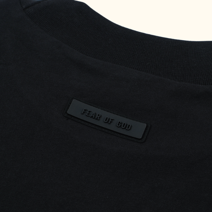 Camiseta  "Jet Black" Fear of God Essentials