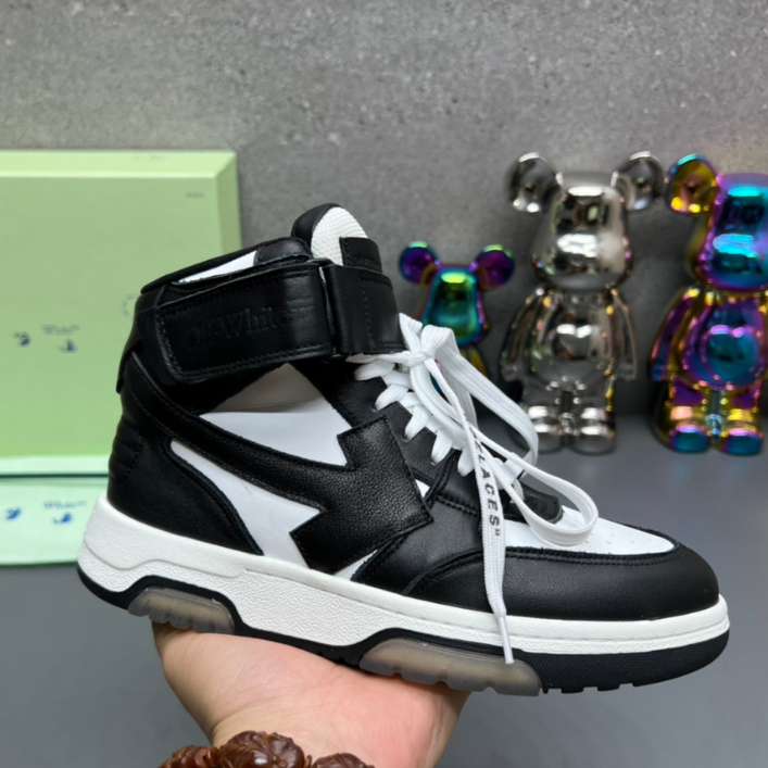 Tênis "Virgil Logo Caravaggio" Off-White Preto Cano Alto