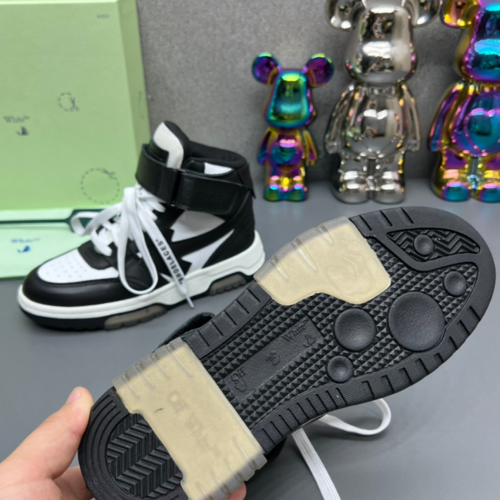 Tênis "Virgil Logo Caravaggio" Off-White Preto Cano Alto