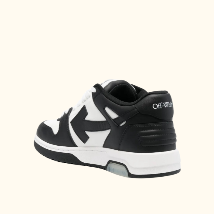 Tênis  Out of Office Calf Leather Black Off-White