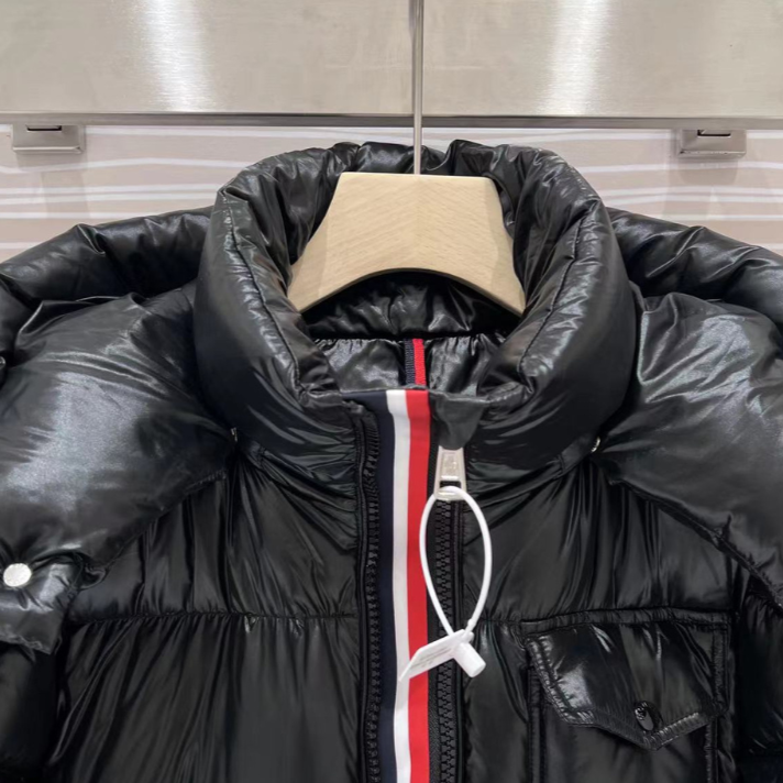 Jaqueta Puffer "Montbeliard" Moncler