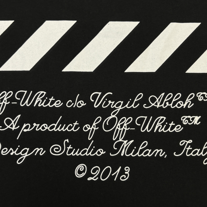 Camiseta "Arrows "23" Oversized Tee"  Off-White