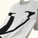 Camiseta Valentino com Logotipo V Irregular