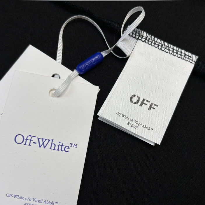 Camiseta "Arrows "23" Oversized Tee"  Off-White