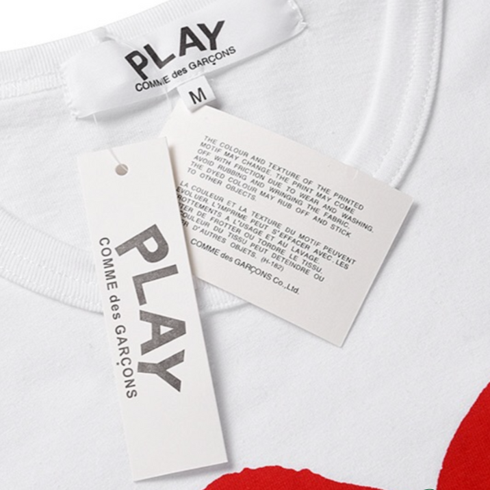 CDG Play Camiseta Com Estampa Gráfica